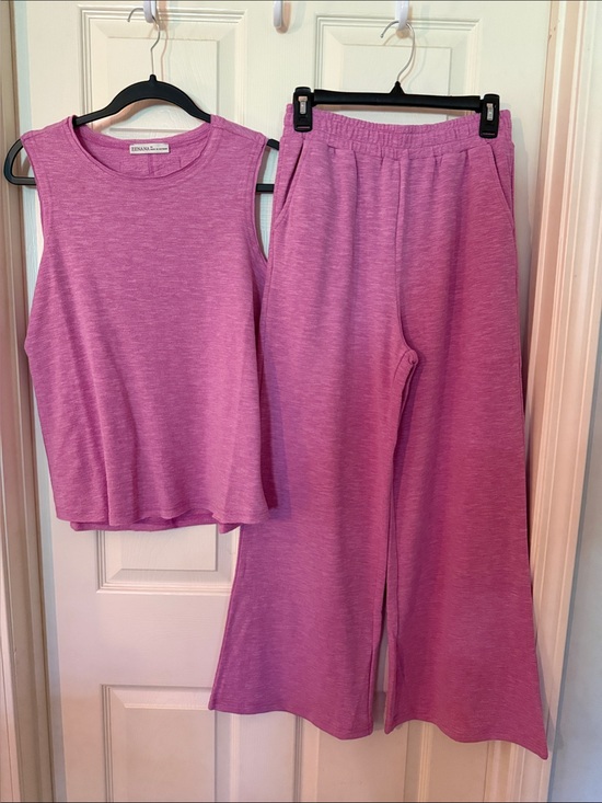 Zenana Outfitters Pants - Zenana Outfitters Lavender-Pink Melange Sleeveless Top & Wide-Leg Lounge Pants